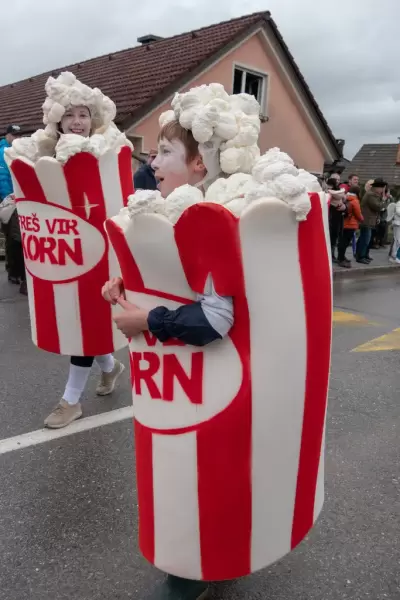 8 karneval 2024-107