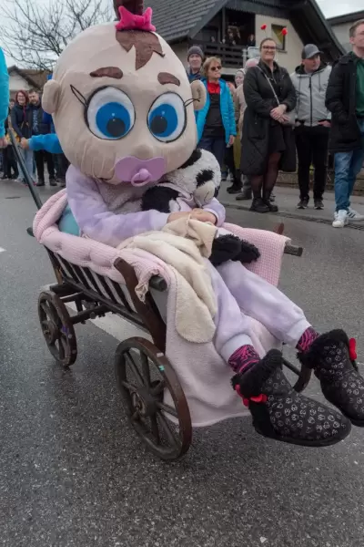 8 karneval 2024-79