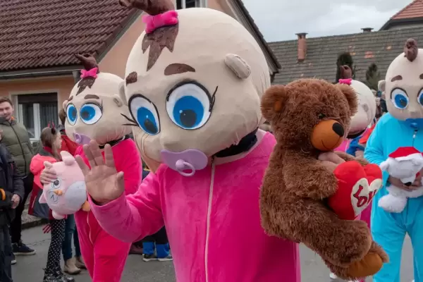 8 karneval 2024-80