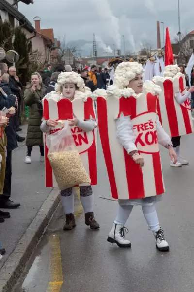 8 karneval 2024-99