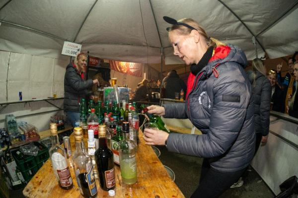 8 pustni zur-249