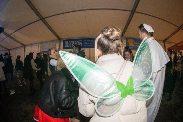 8 pustni zur-255